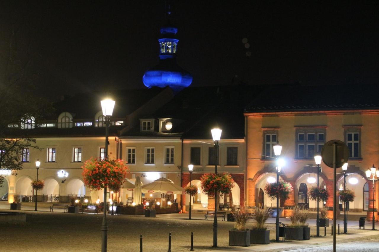 Apartament City, Clock Krosno Luaran gambar